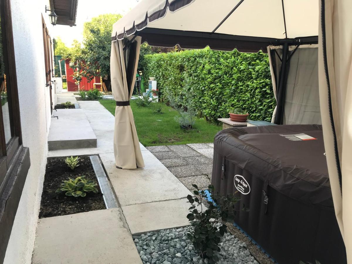 Vecchia Favola House Villa Quarto dʼAltino Екстериор снимка