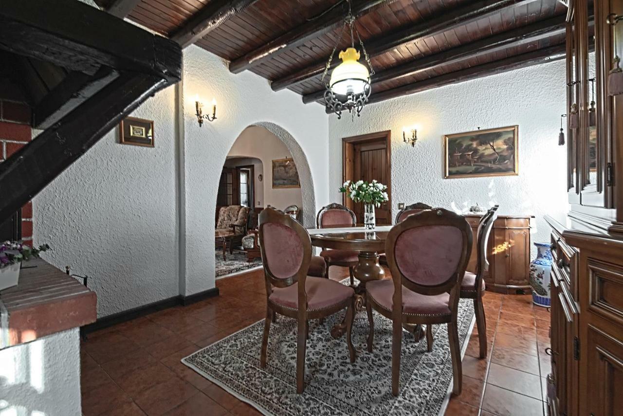Vecchia Favola House Villa Quarto dʼAltino Екстериор снимка