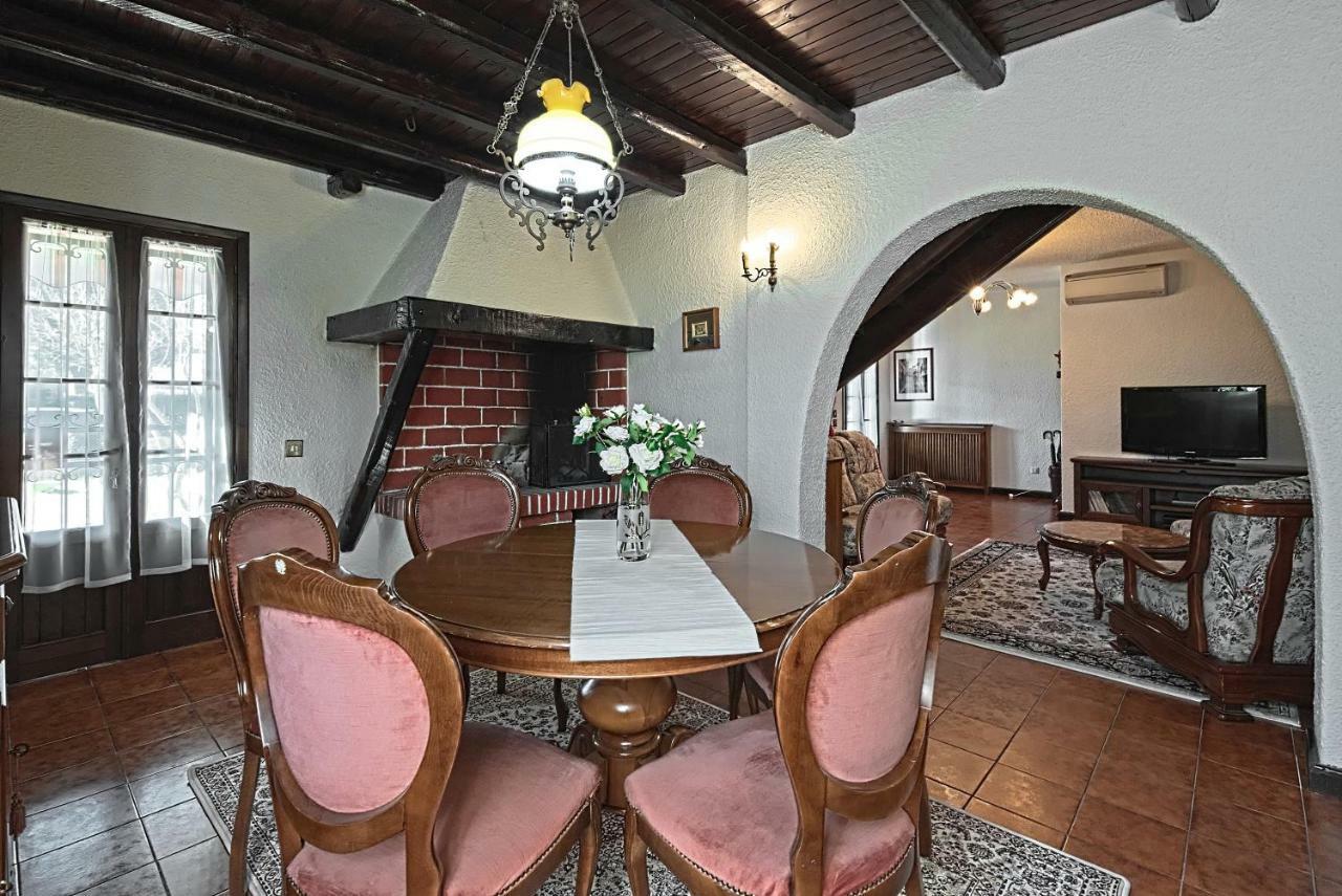 Vecchia Favola House Villa Quarto dʼAltino Екстериор снимка