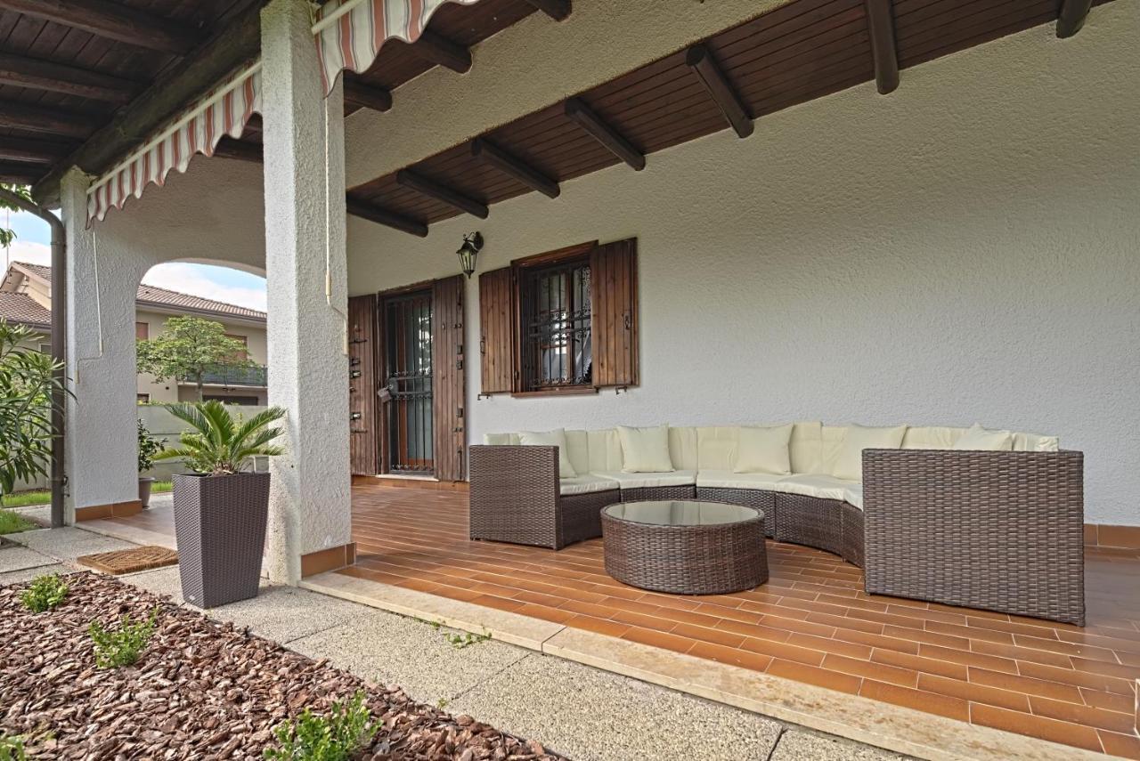 Vecchia Favola House Villa Quarto dʼAltino Екстериор снимка
